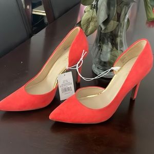 Zapatos nuevos, nunca usados, color coral